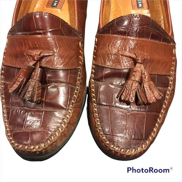 Florsheim Tassel LeatherBrown Loafers - Picture 2 of 6